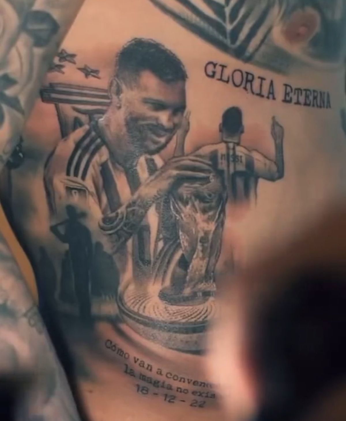 Otamendi Mostr Su Nuevo Tatuaje Y Hasta Messi Se Emocion