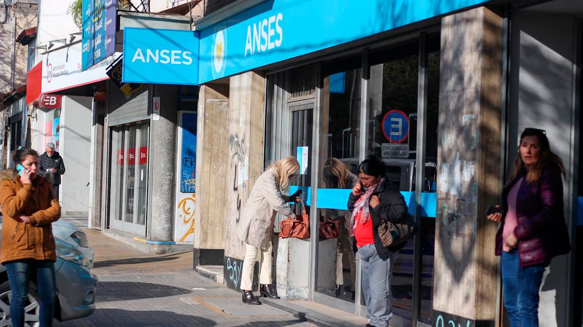 ANSES último día para cobrar dos asignaciones y una ayuda económica