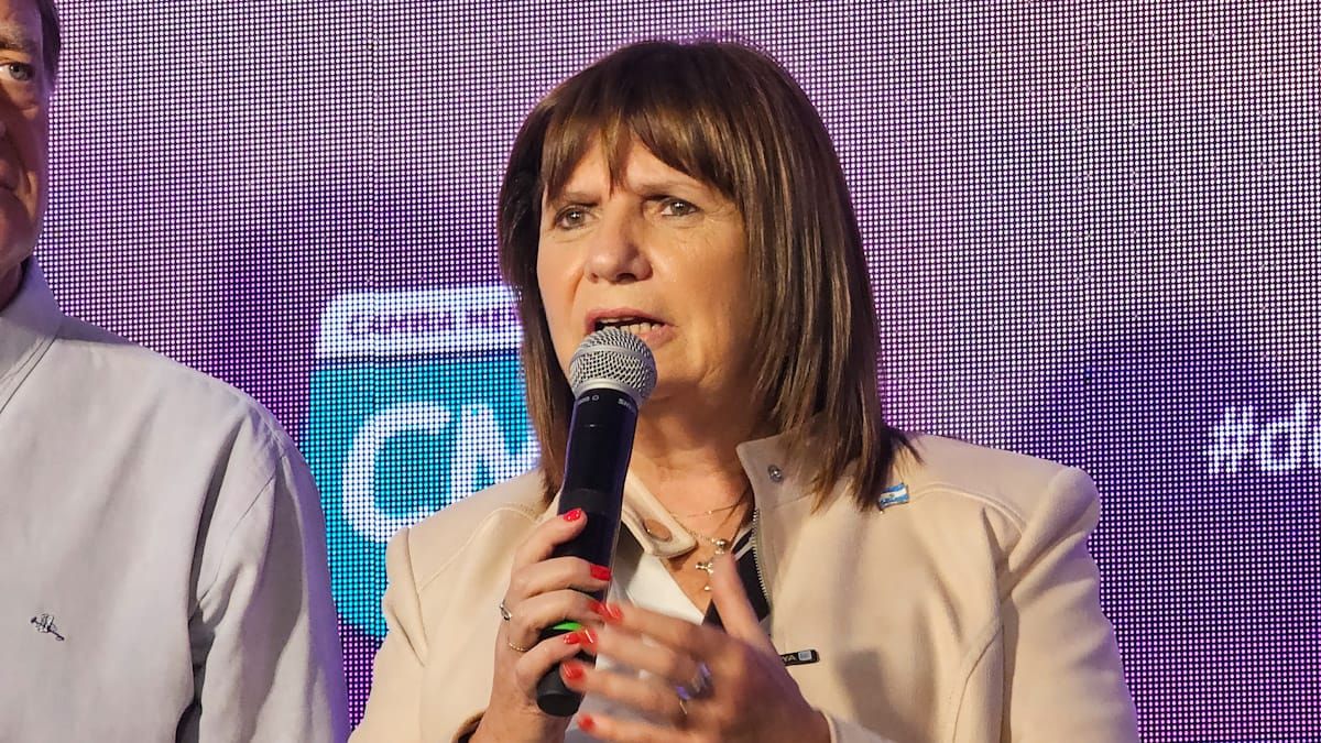 Patricia Bullrich criticó a Martín Insaurralde por el viaje en yate