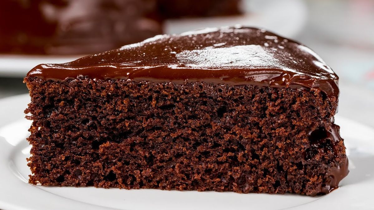 Torta húmeda de chocolate una receta express con pocos ingredientes