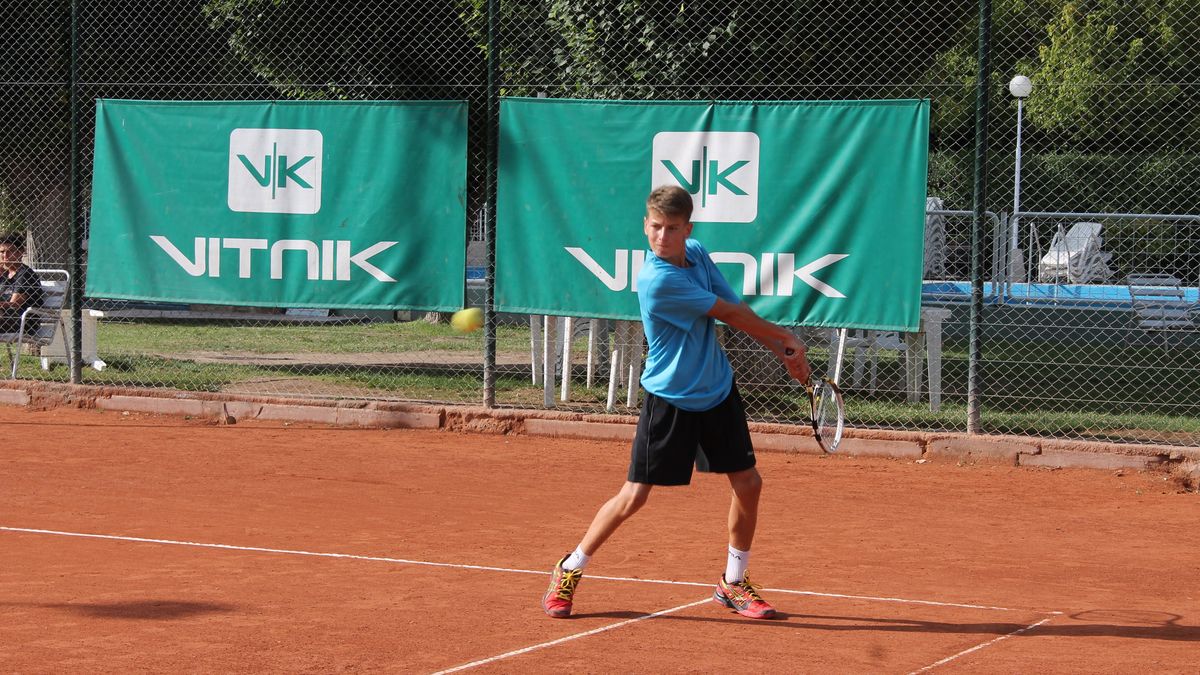 Triunfos Sanrafaelinos En El Torneo Nacional G De Tenis