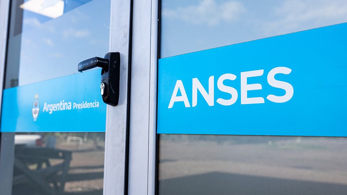 Anses Milei Y La P Sima Noticia Para Auh En El Pago De Enero