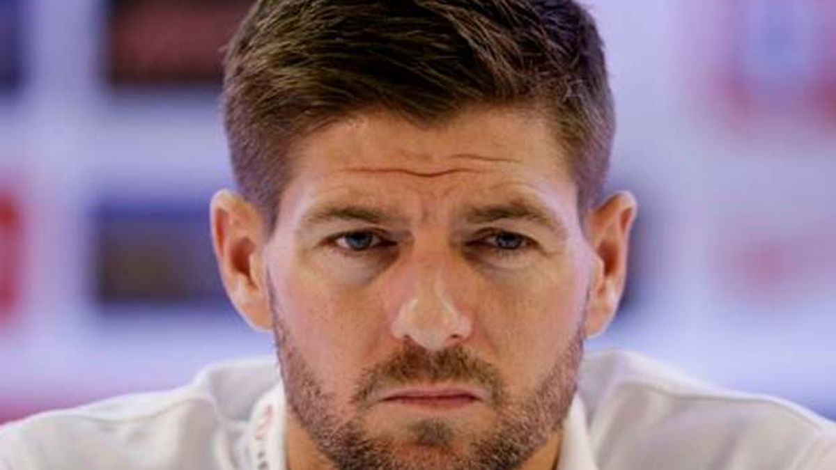 Steven Gerrard Anunci Su Retiro De La Selecci N Inglesa