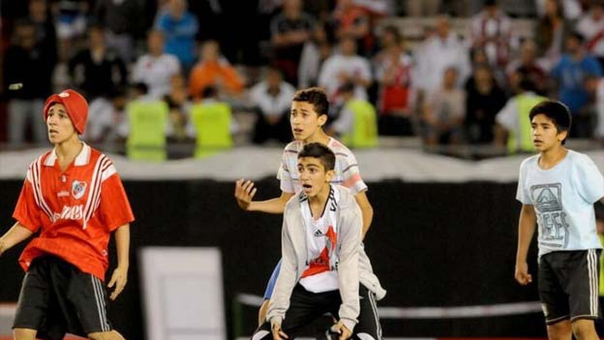 Los Hinchas De River Se Hartaron Y Mostraron Su Malestar