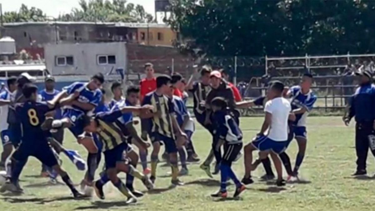 Serios Incidentes En La Liga Amateur Platense Un Jugador Debi Ser