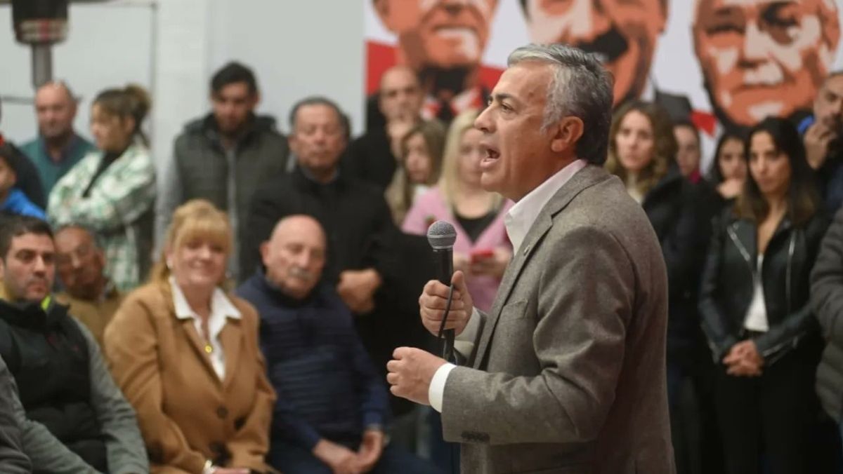 Alfredo Cornejo Subray Que Los Equipos De Cambia Mendoza Apoyan A