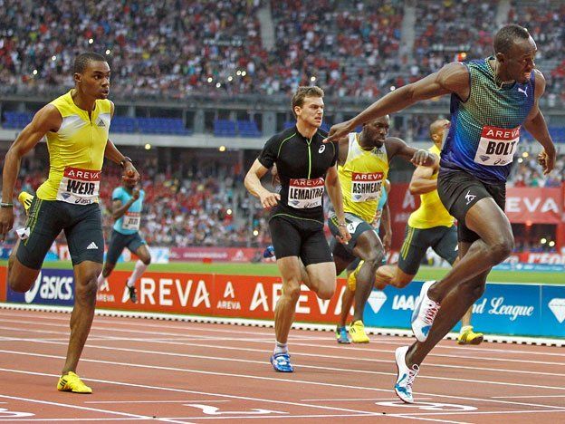 Usain Bolt bajó el mejor registro anual de los 200 metros planos