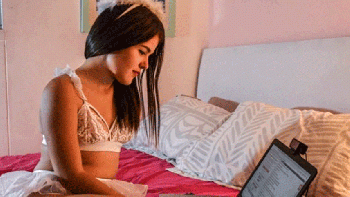 Las modelos eróticas reinventan su negocio ante el boom de demanda por la cuarentena