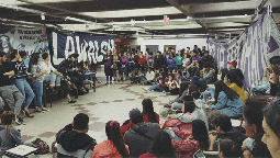 El peronismo ganó el centro de estudiantes en Políticas y la Franja en Derecho