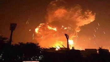Videos y fotos: siete muertos en China tras explosiones en un depósito