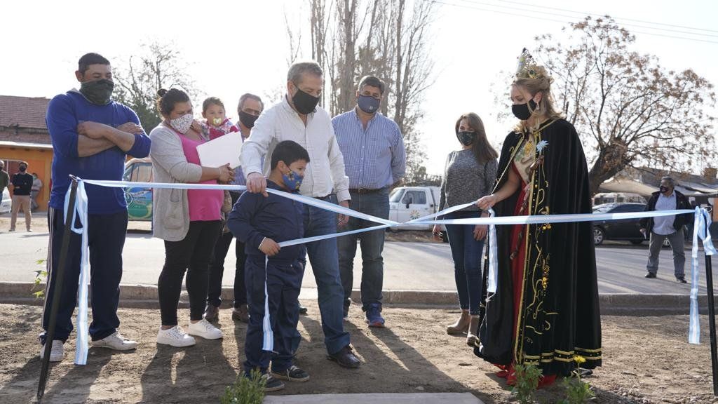 La familia de Junín destinataria de esta vivienda está compuesta por María Elena Gómez y Víctor Romero, y sus hijos Pablo (6) y Celeste (3).