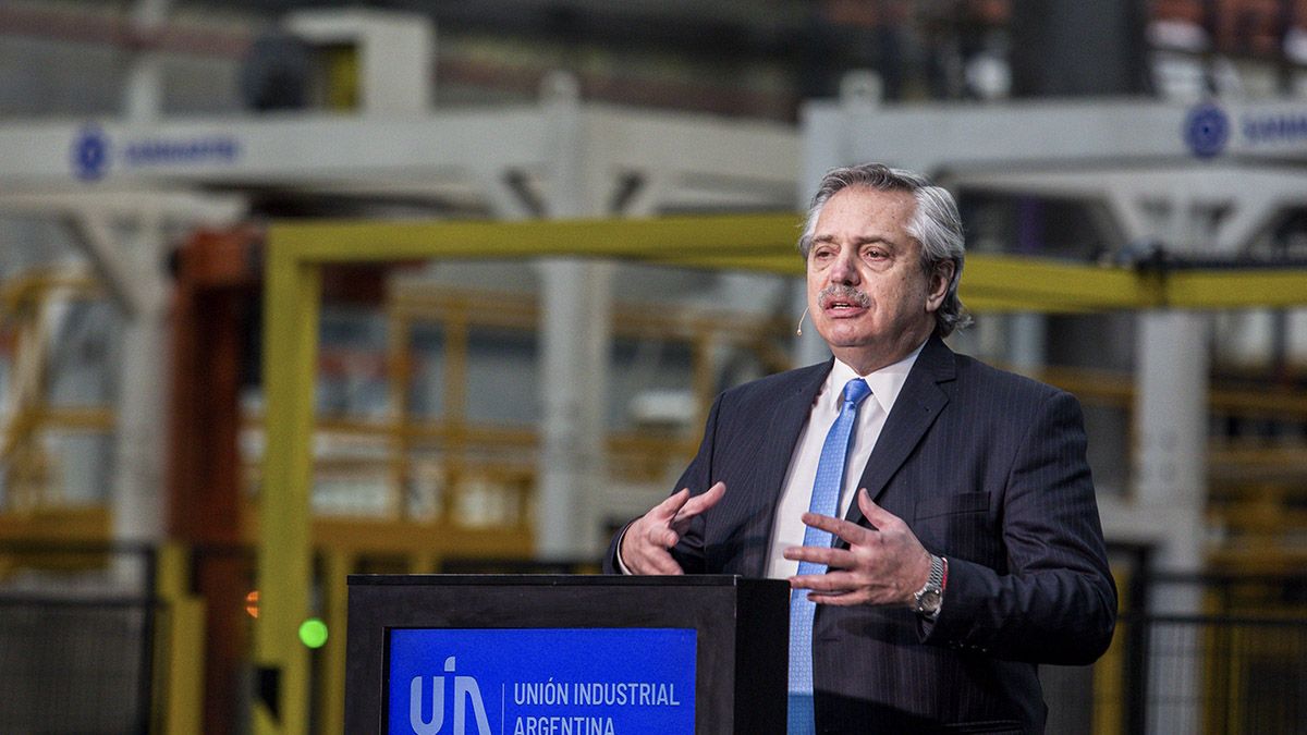 Alberto Fernández en el acto por el Día de la Industria.