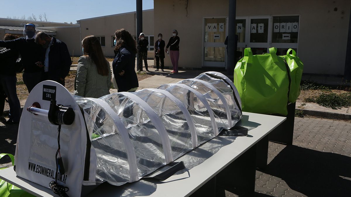 Cápsulas para el traslado de pacientes con coronavirus.
