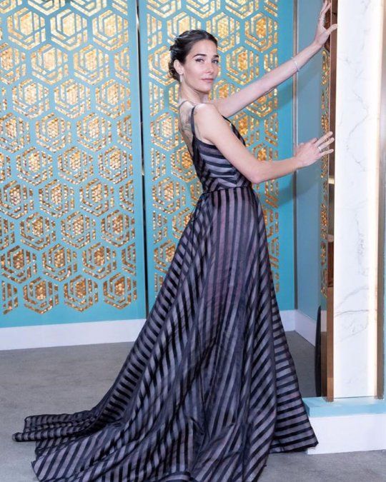 El vestido de Juana Viale en La noche de Mirtha