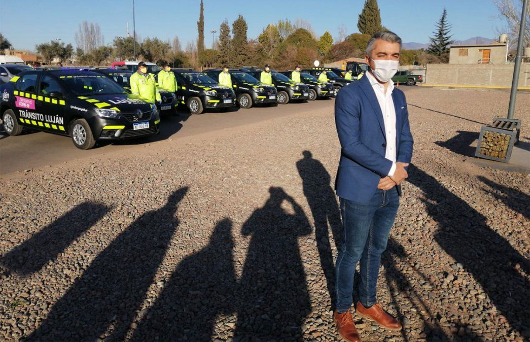 Sebastián Braganolo presentó nuevos vehículos de Seguridad Vial para Luján. Foto: Gentileza.