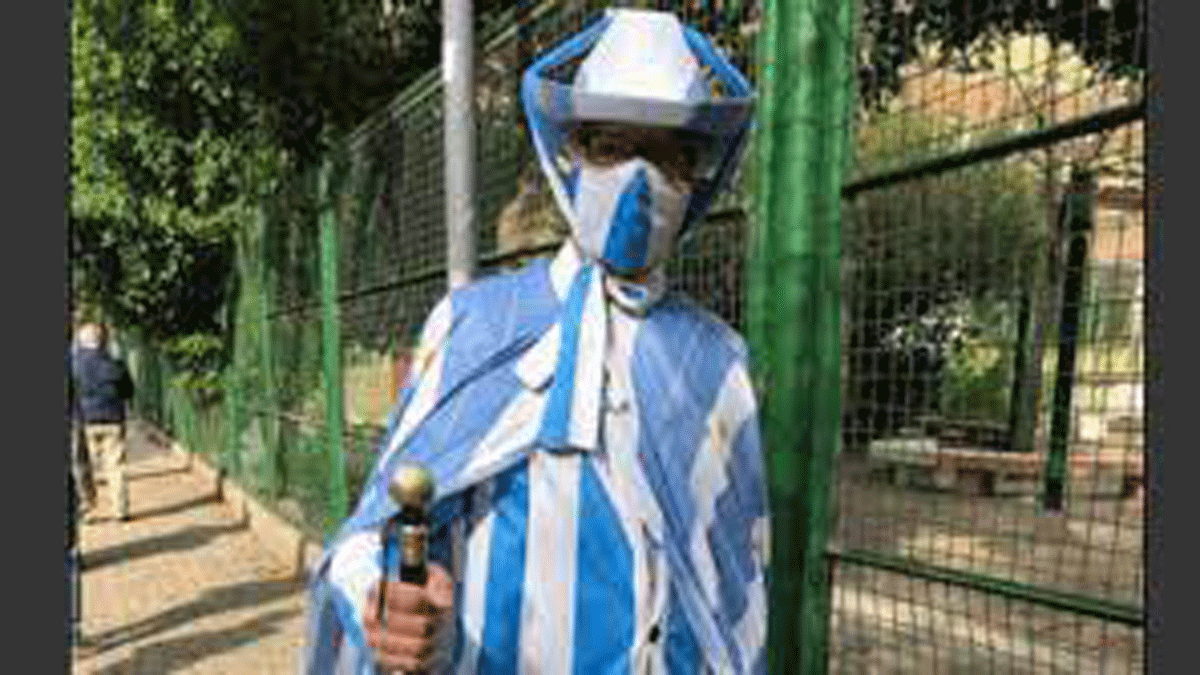 El sastre de 80 años que diseñó un traje 