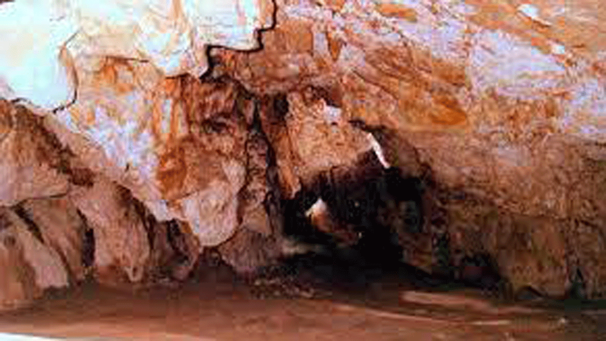 En Malargüe. La Caverna de las Brujas reabrió y se puede visitar.