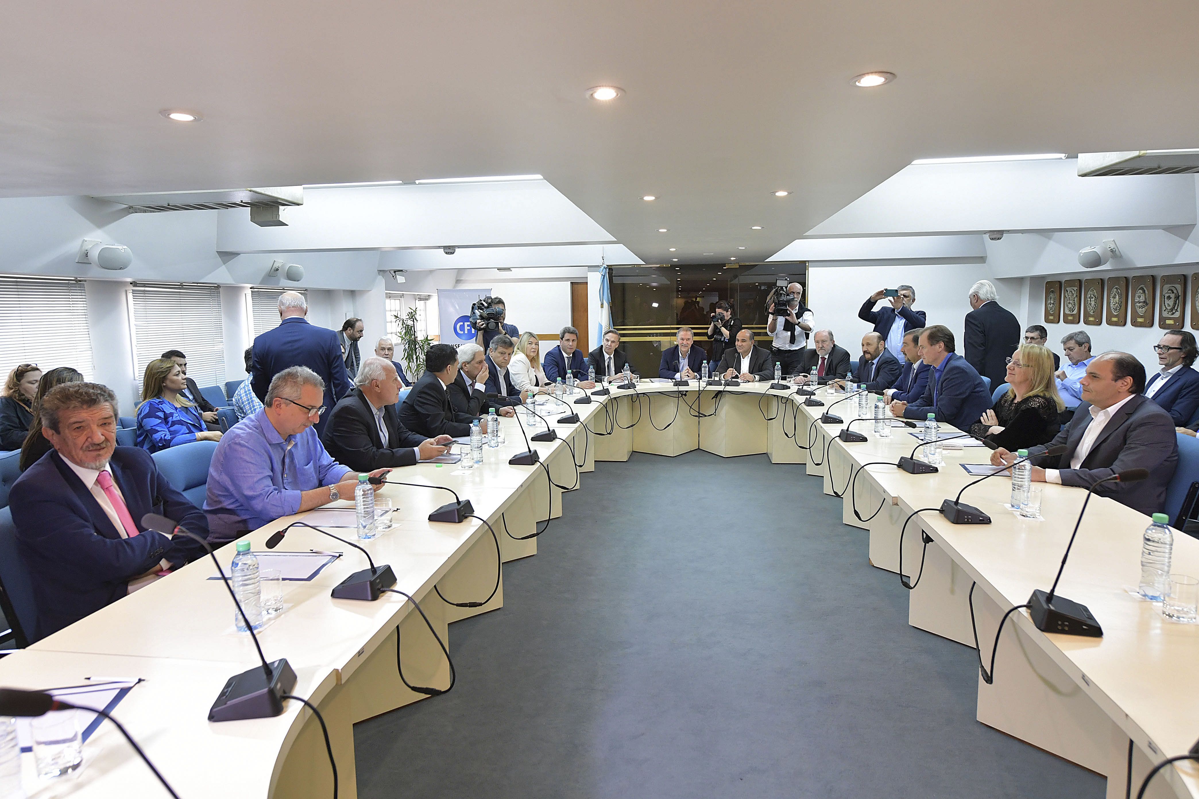 Lifschitz participó de una reunión de gobernadores peronistas en Buenos Aires.&nbsp;