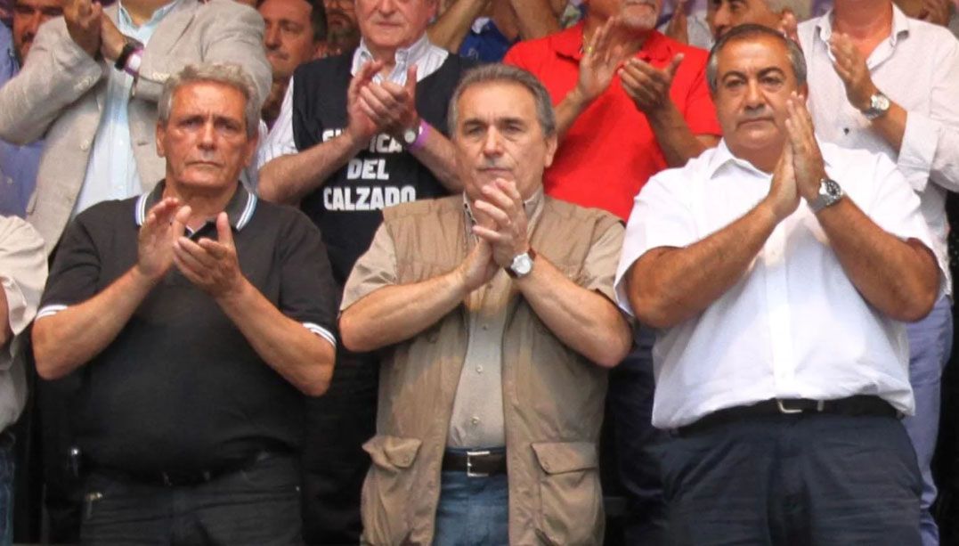 Acuña, Schmid y Daer, el triunvirato de la CGT. 