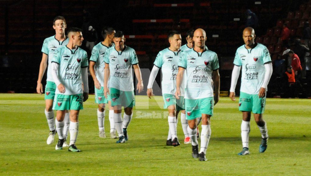 UNO Santa Fe / José Busiemi UNO Santa Fe / José Busiemi