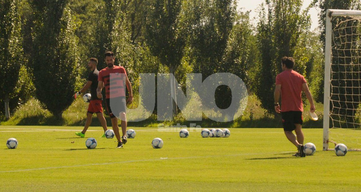 UNO Santa Fe / José Busiemi UNO Santa Fe / José Busiemi