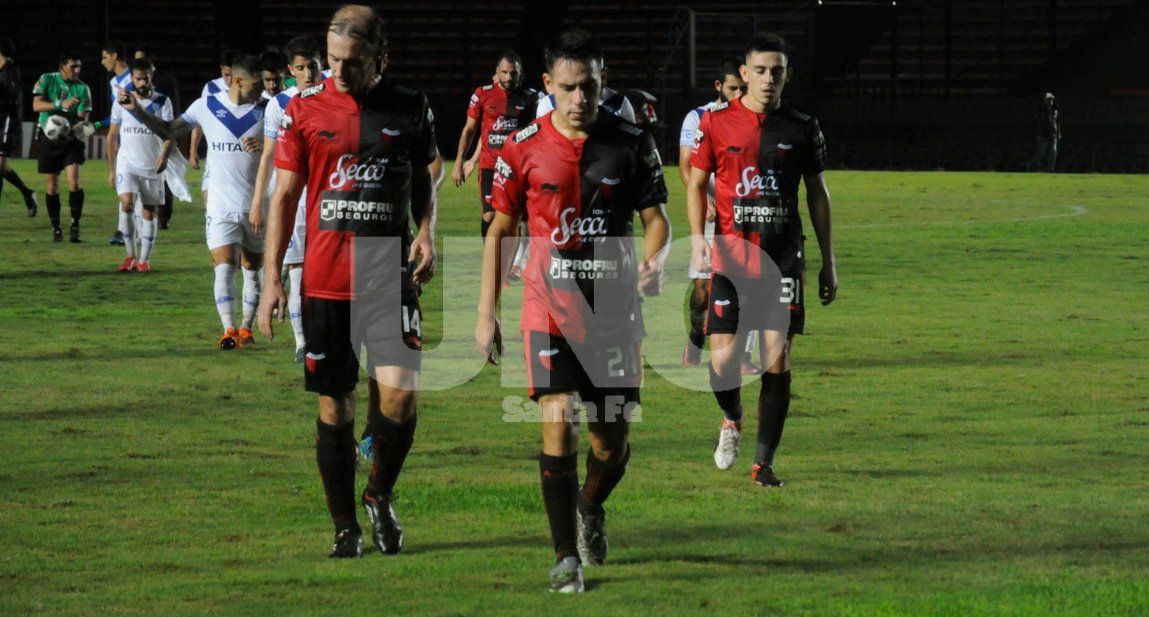 UNO Santa Fe / José Busiemi UNO Santa Fe / José Busiemi