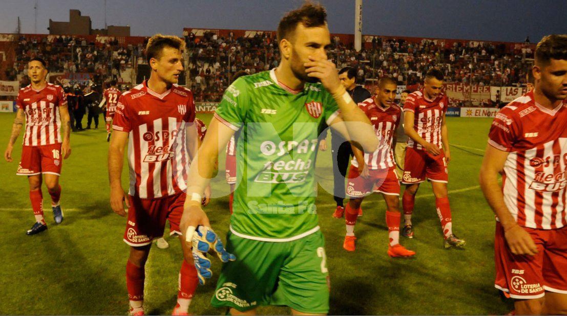 UNO Santa Fe / José Busiemi UNO Santa Fe / José Busiemi