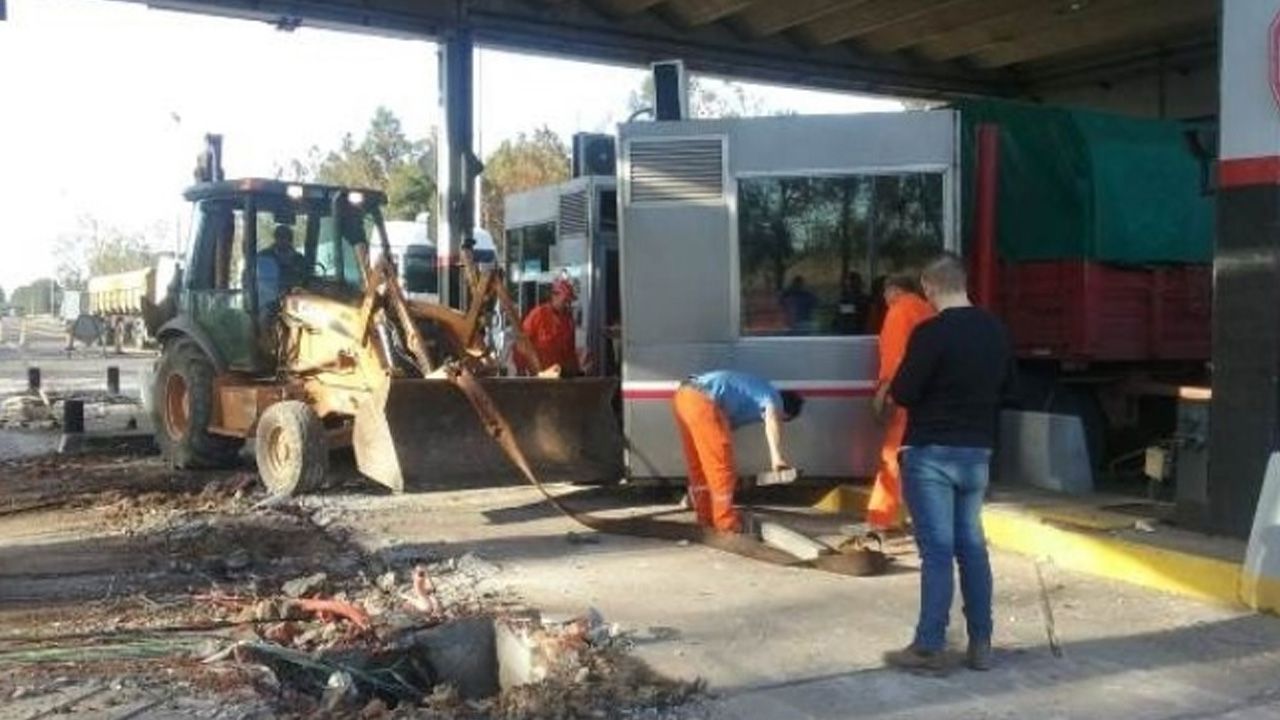 Gentileza. Paralelo 28. Gentileza. Paralelo 28.