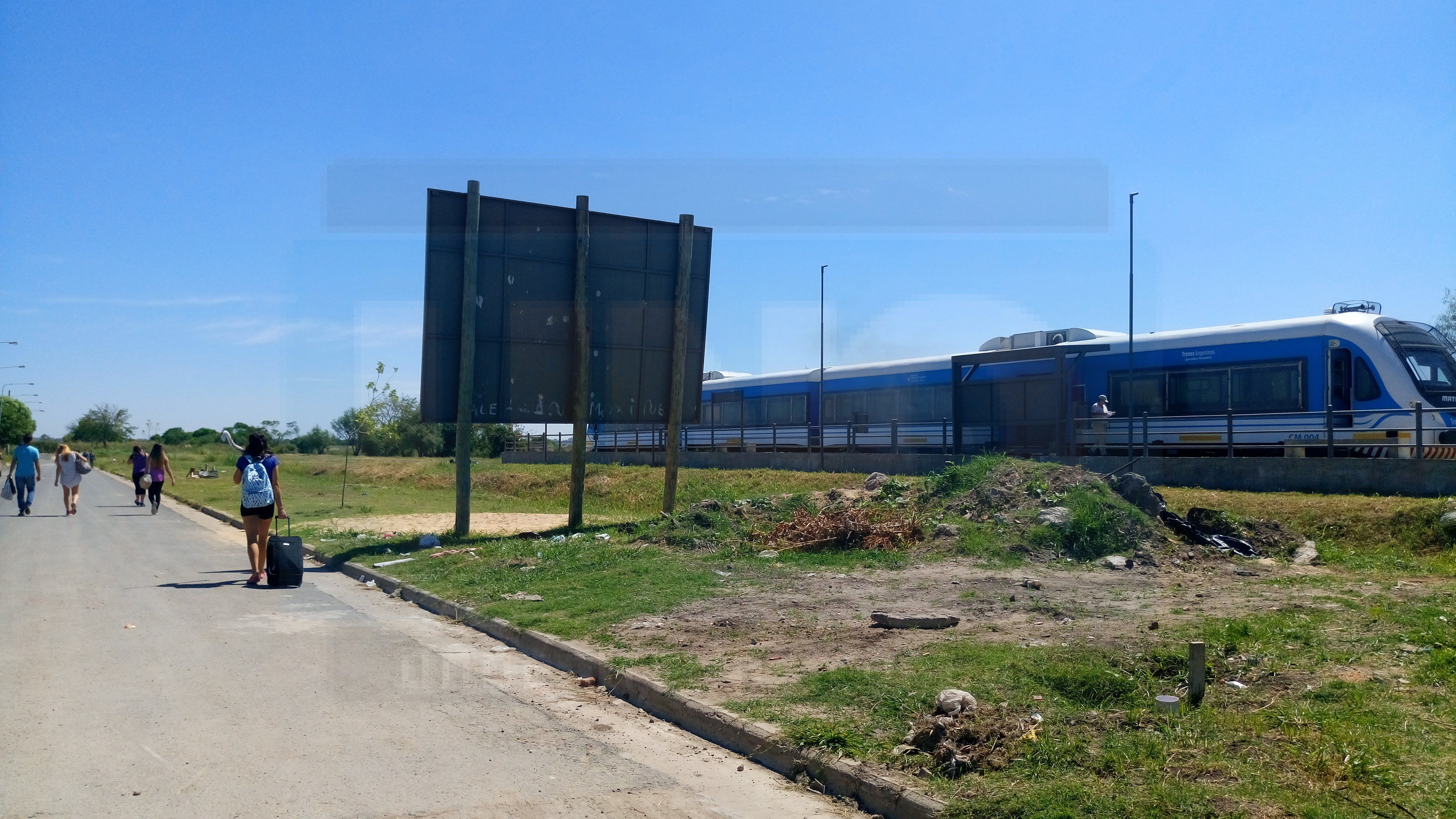 Los vecinos de Colonia Avellaneda vuelven a sus hogares.&nbsp;