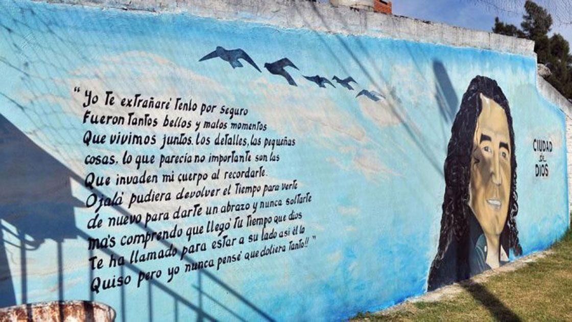 En la calle. Un mural da testimonio del poder de Cantero en la ciudad.&nbsp;