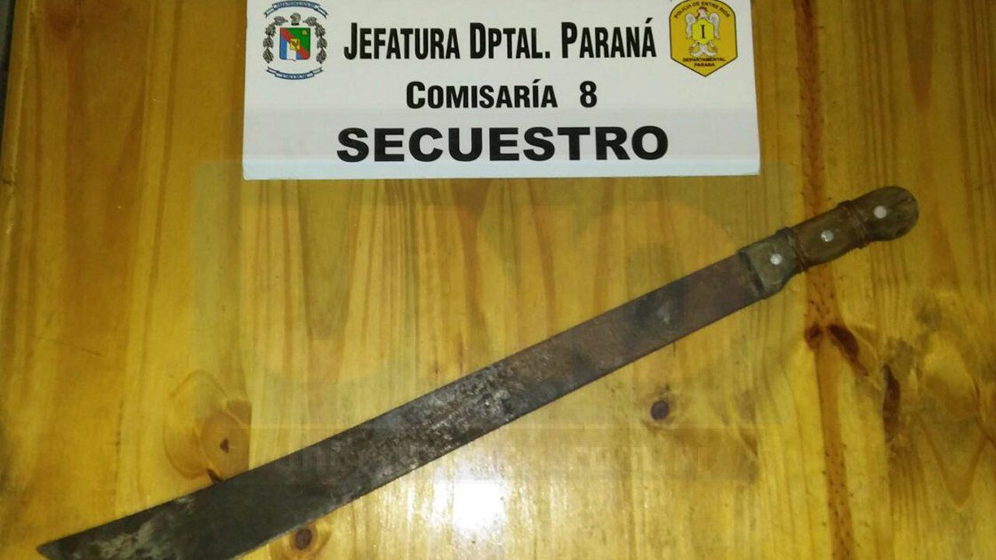 El loco del machete. Así le decían los vecinos, al hombre que fue detenido en El Morro.
