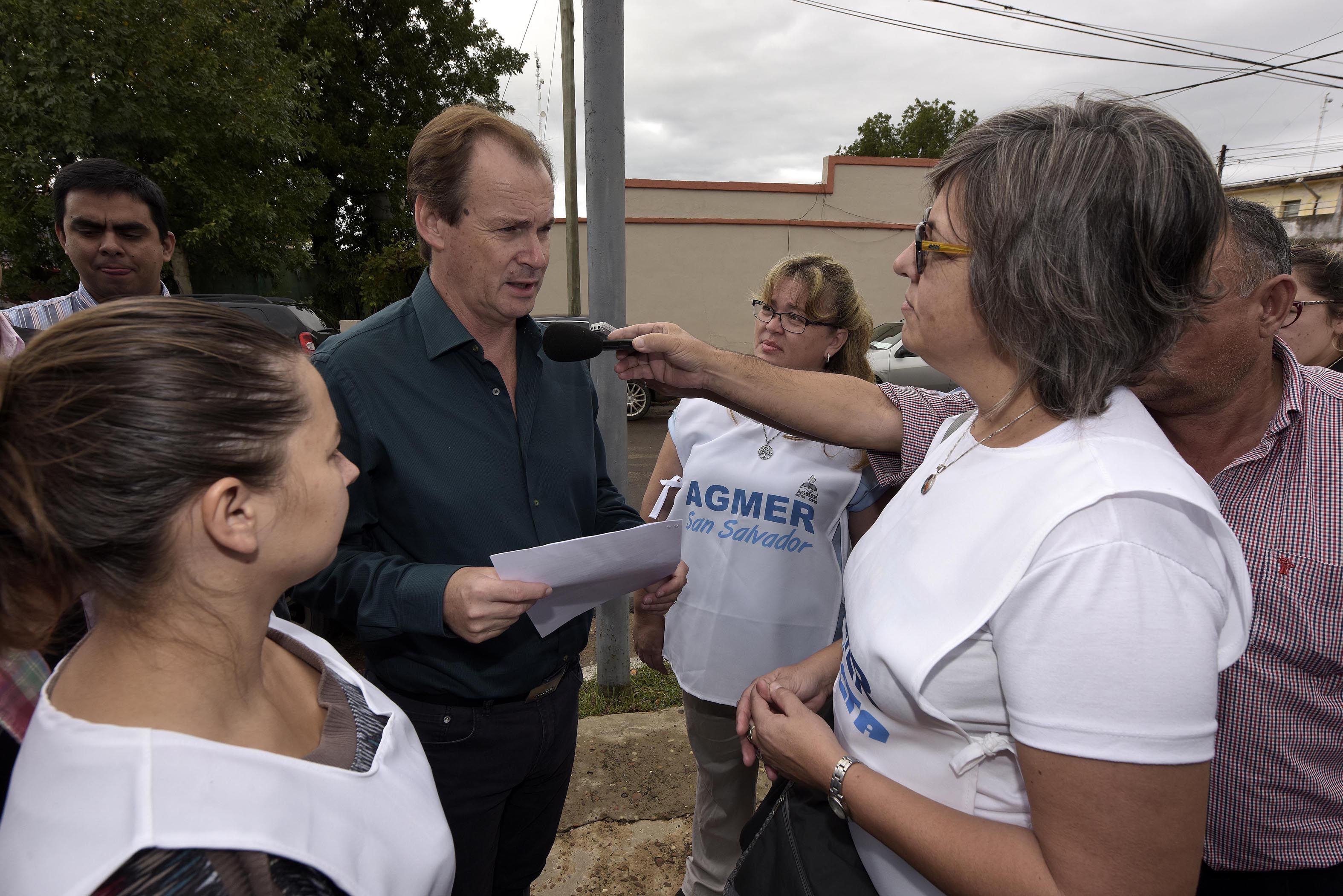 Al adelanto del 8 por ciento que el gobernador Gustavo Bordet dispuso que sea cobrado con retroactividad a marzo, se sumarán los aumentos que surjan de las negociaciones salariales todavía en curso.