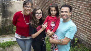 Cynthia, Cata, Ámbar e Ivo sonríen para contar sus historias.&nbsp;