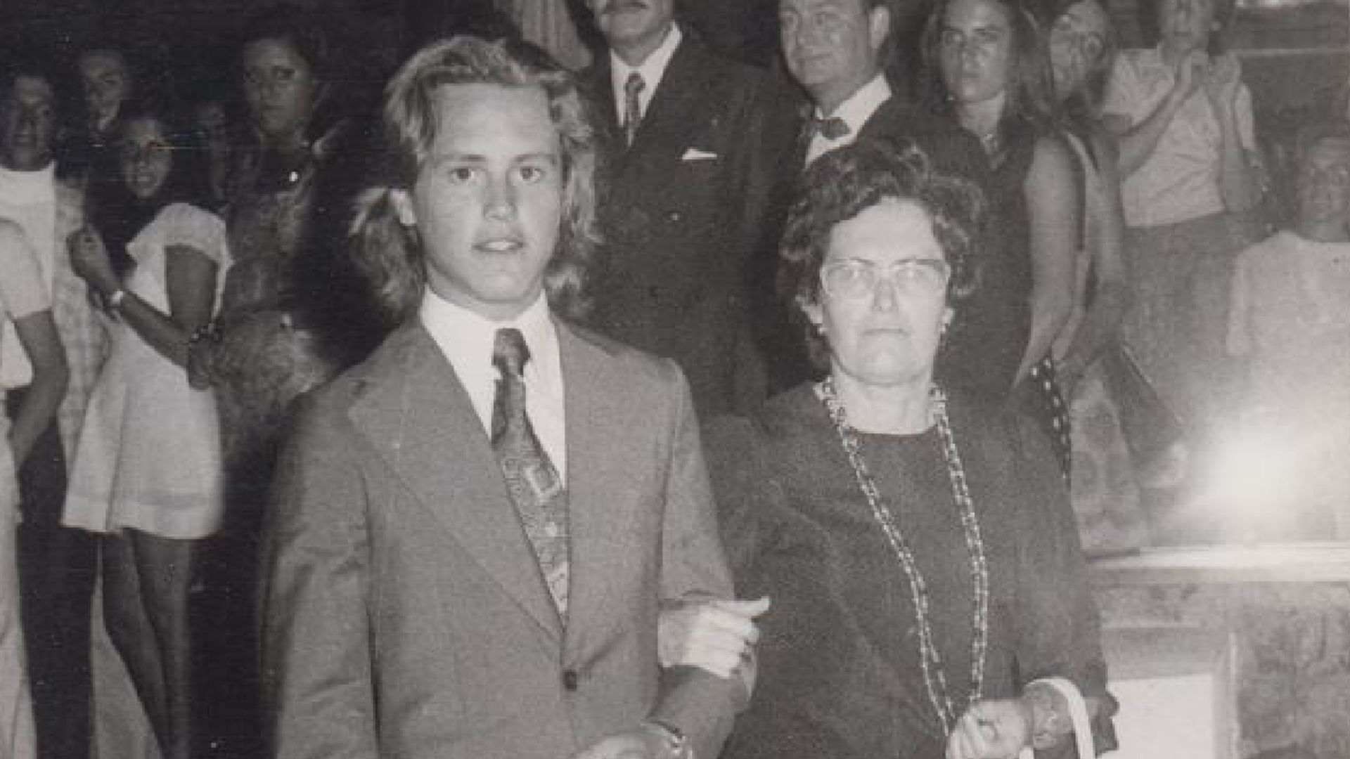 Maschio junto a su madre,&nbsp;Alejandrina Laffitte. Foto del libro No son solo memoria.