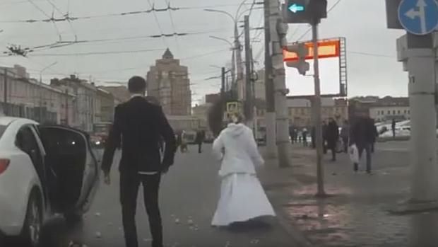 El matrimonio no es la clave de la felicidad.