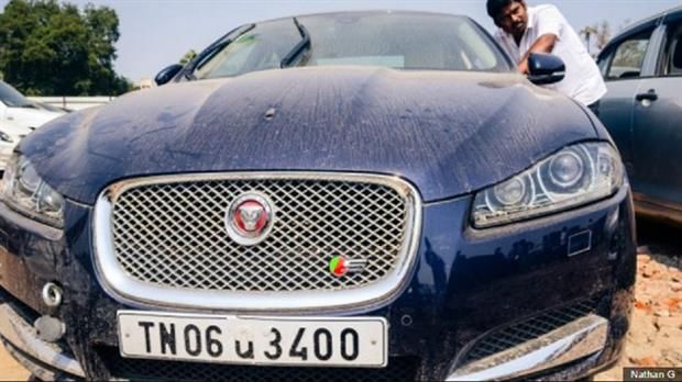 Los autos que van a remate en Chennai, ciudad ubicada al sur de la India.
