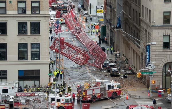 Pudo ser peor. El lugar de la caída está a 10 cuadras del World Trade Center.