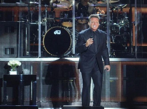 Luis Miguel, con gusto a poco.