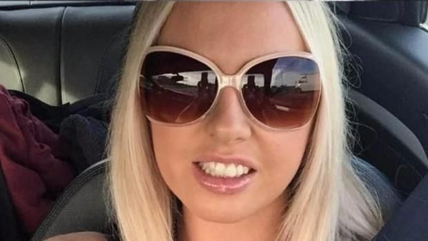 Caroline Berriman fue obligada a renunciar al conocerse el caso.