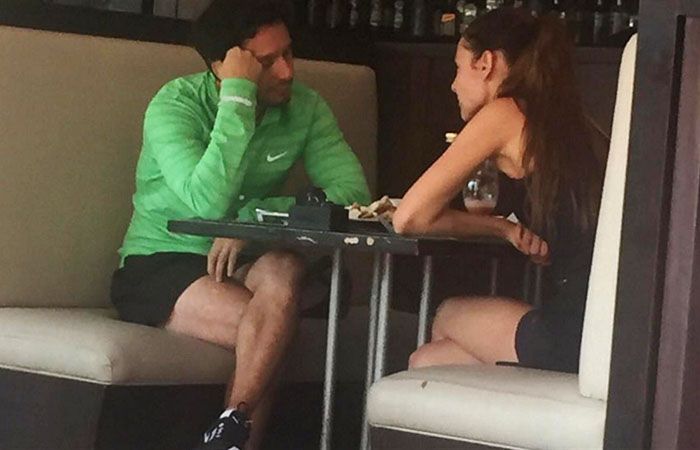 Pampita increpó duramente a Benjamín Vicuña durante el encuentro en un club de tenis.