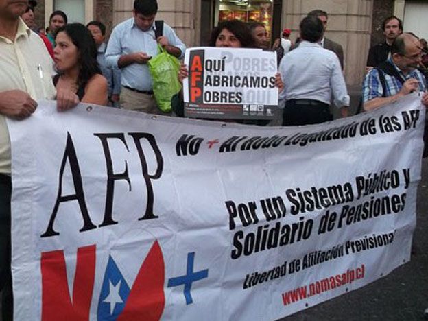 Negativo. Pese a las continuas protestas en Chile, el sistema jubilatorio sigue siendo perjudicial para los trabajadores.