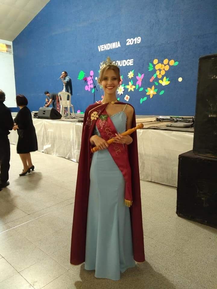 Yamila Carallol, nueva reina vendimial de Goudge.