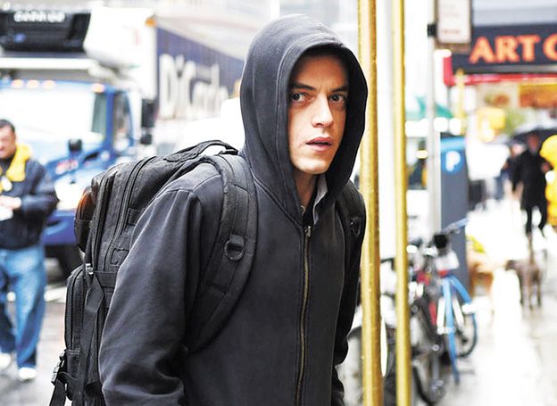 Drama. Rami Malek encarna al socialmente inadaptado Elliot Alderson en esta creación del productor egipcio Sam Esmail. En Estados Unidos se estrenó en junio.