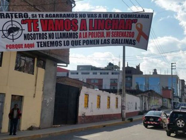 Varios grupos de Facebook alientan a los peruanos a tomar la justicia con sus manos para frenar la delincuencia.