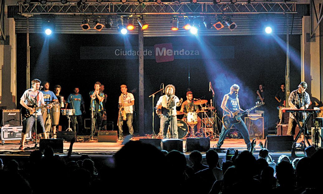Potentes. Los recitales en vivo son una marca registrada del grupo, con un sonido tremendo y mucha energía arriba y abajo del escenario.