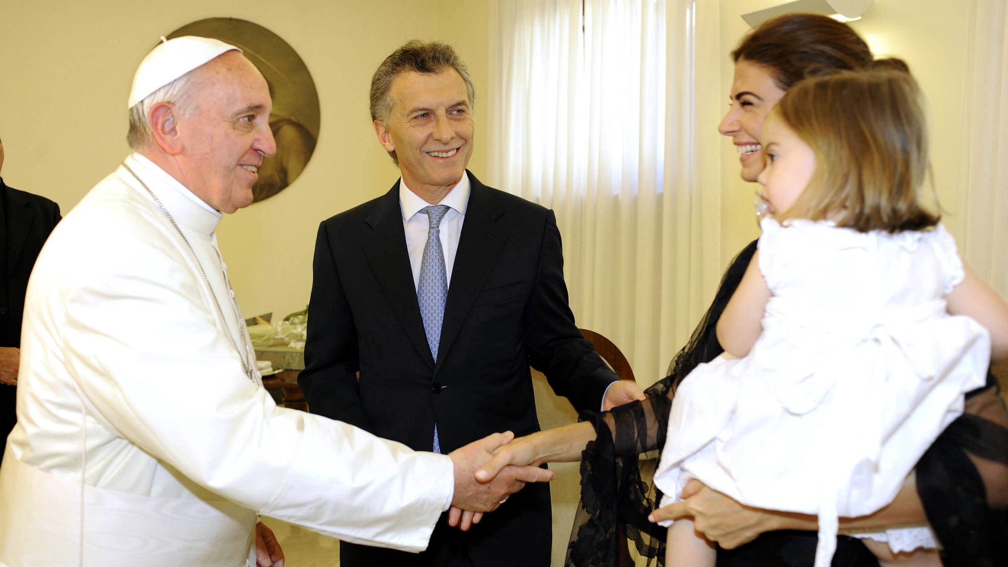 El papa Francisco, Mauricio Macri, Juliana Awada y Antonia en una audiencia celebrada en 2013.
