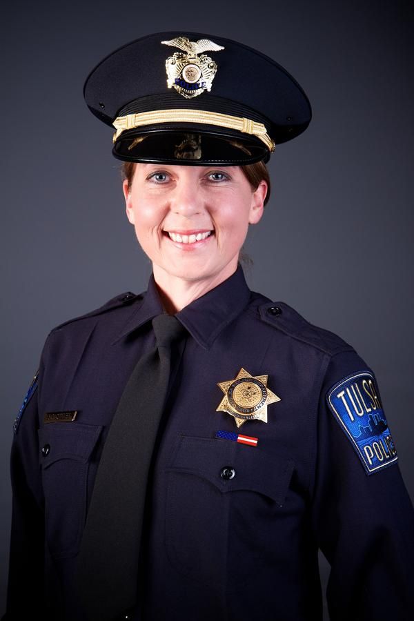 Betty Shelby, la oficial que disparó a Crutcher mientras estaba desarmado