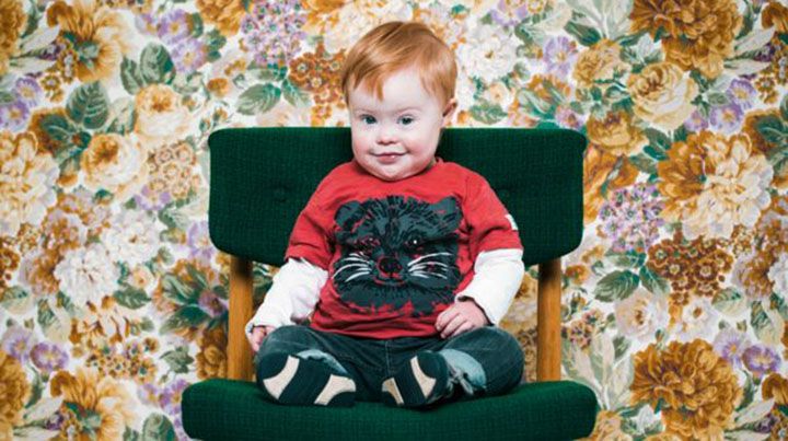 ¿Qué harías si te enteraras de que tu hijo va a nacer con síndrome de Down?&nbsp;La fotógrafa islandesa Sigga Ella realizó una serie de retratos de personas con síndrome de Down, como esta imagen de Jakob, para generar consciencia sobre la condición.