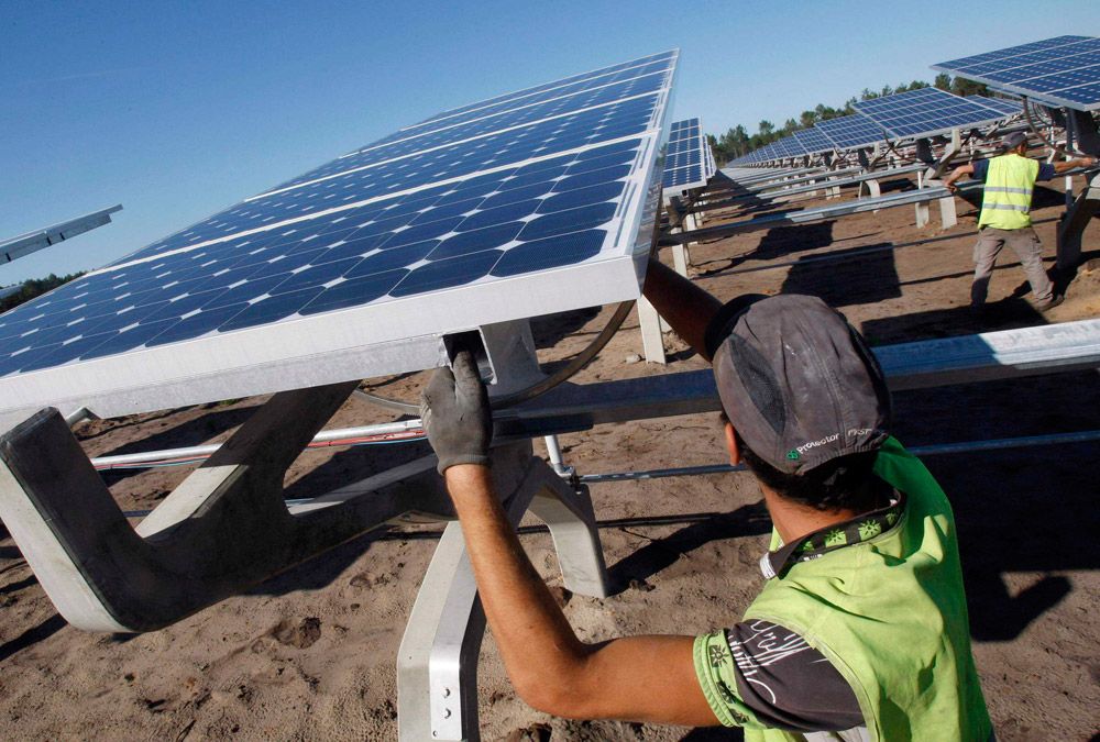 Paneles. El clima mendocino es favorable para la energía solar.
