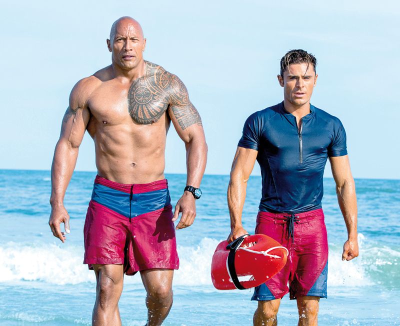 Opuestos. Dwayne Johnson y Zac Efron se enfrentarán por sus disímiles personalidades.